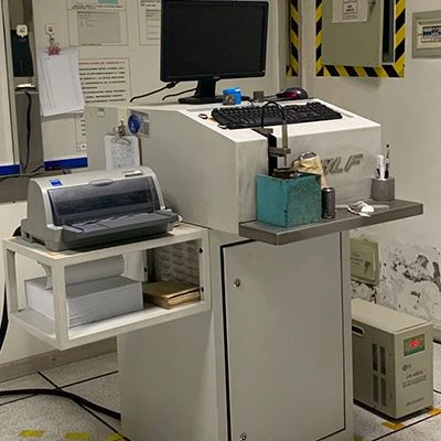 _0005_Spectrum material analyzer